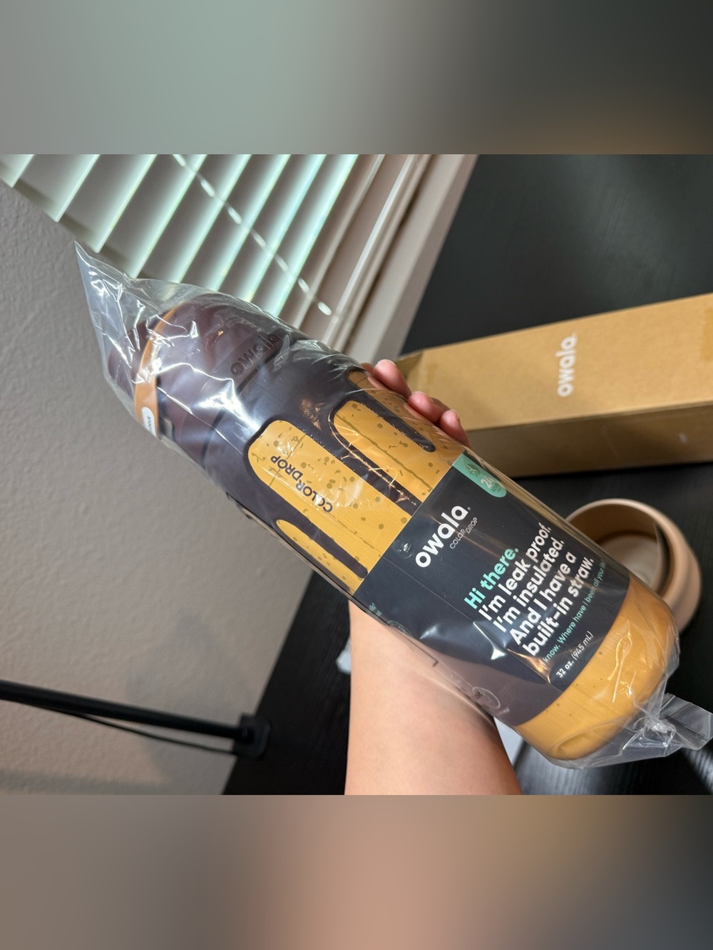 Owala color drop 32oz FreeSip® Water Bottle Gimme S'more